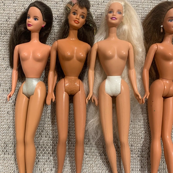 Vintage Barbies - Picture 2 of 3
